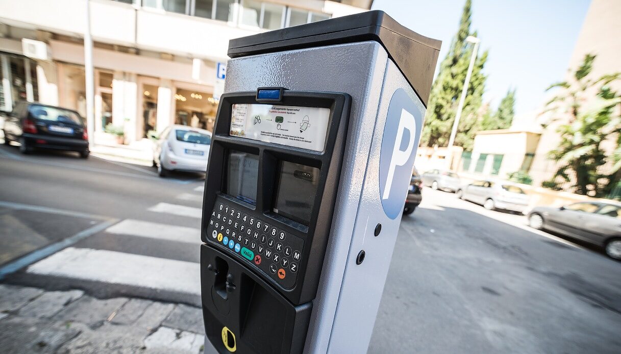 Monza, il business dei parcheggi vale milioni: quanto pagano gli automobilisti
