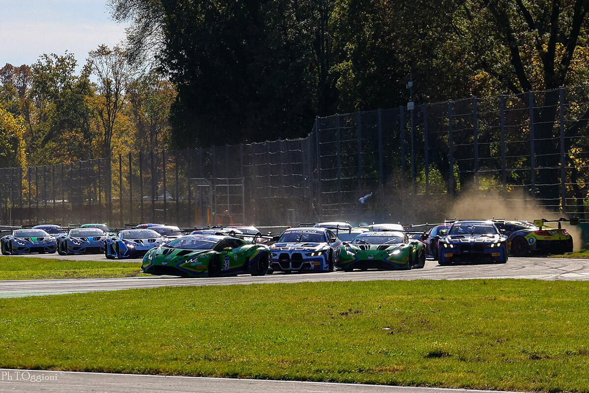 Il via della GT3 a Monza