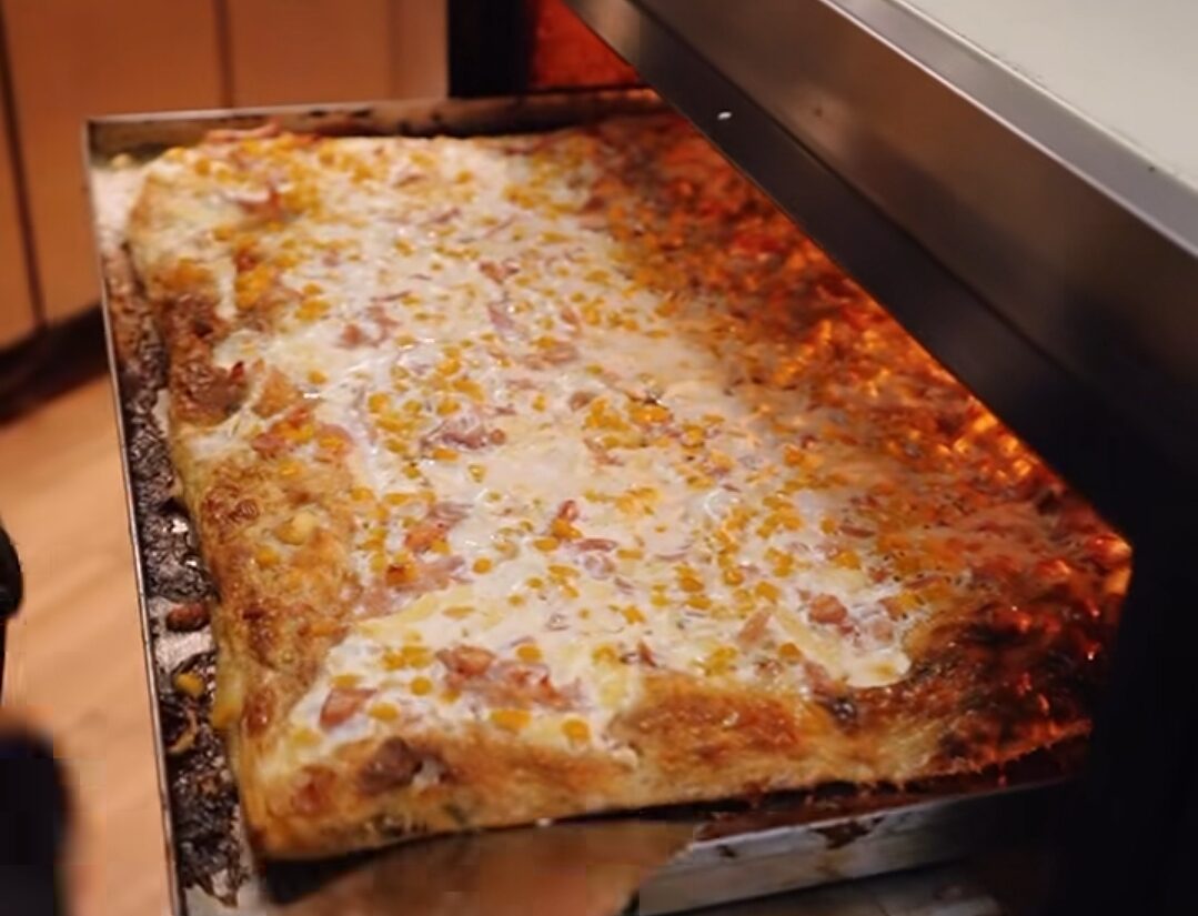 La pizza al trancio premiata arriva a Monza: ecco dove e quando