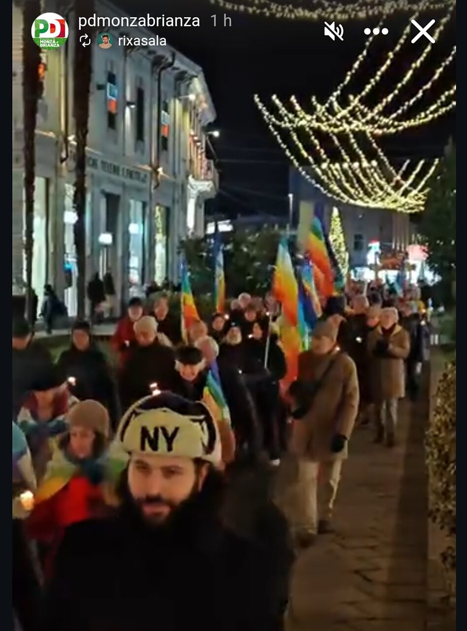Fiaccolata per la pace a Monza