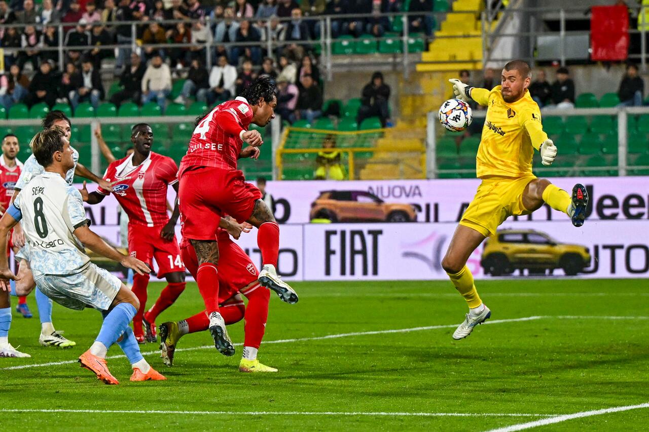 Izzo timbra, 0 - 2