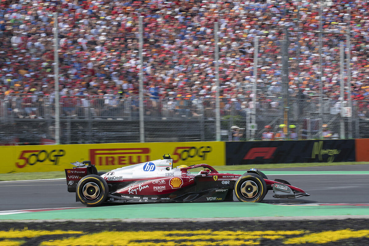 La Ferrari alla prima variante