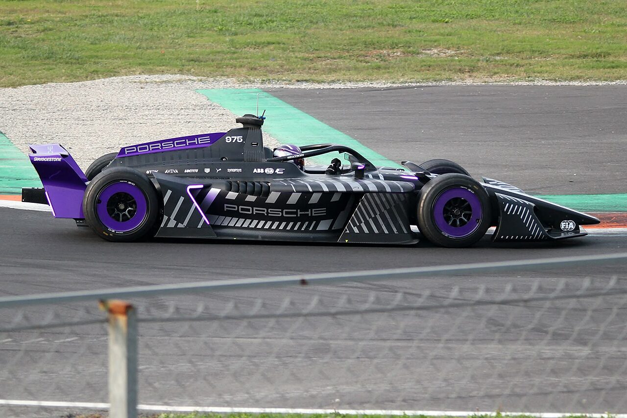 La Porsche di Formula E in azione a Monza