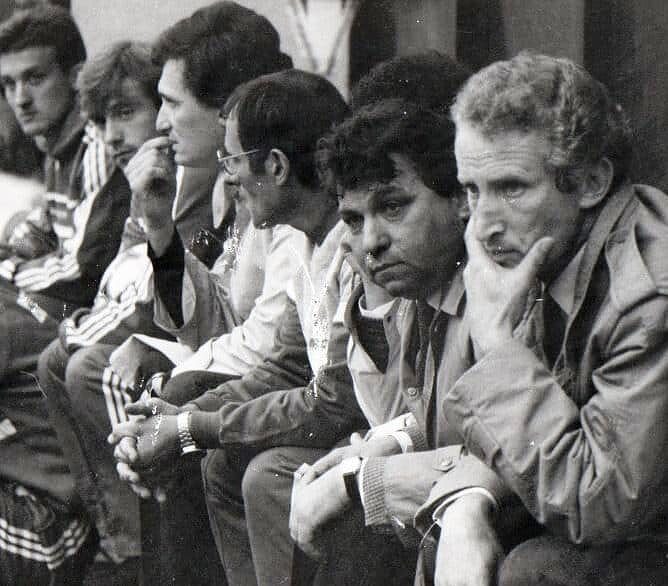 Sulla destra Alfredo Magni, per sempre leggenda biancorossa