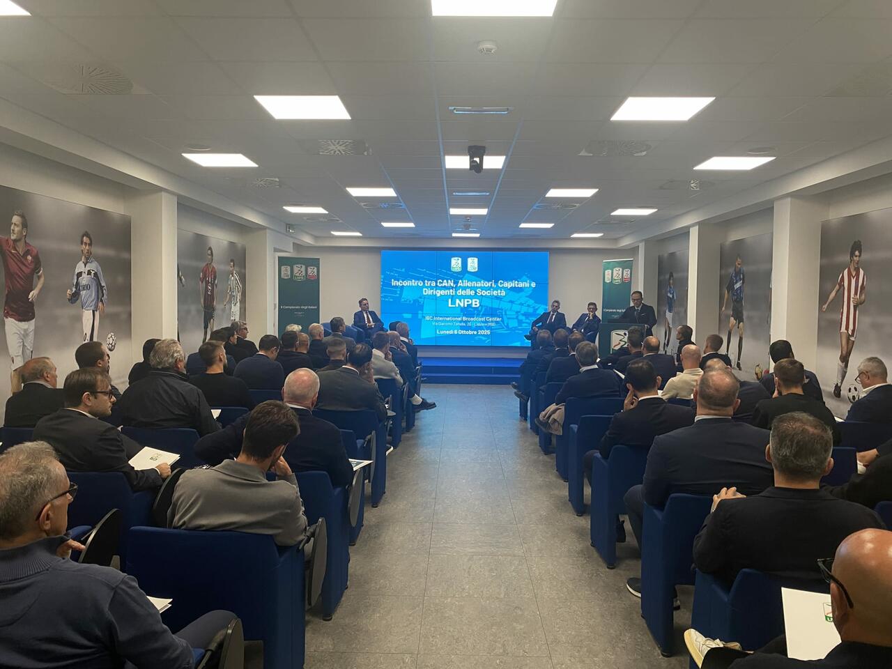 Serie A, meeting arbitri-allenatori a Lissone: ecco chi c'era per il Monza