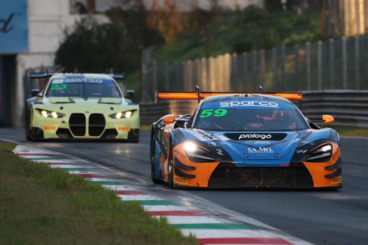 La McLaren di Cazzaniga