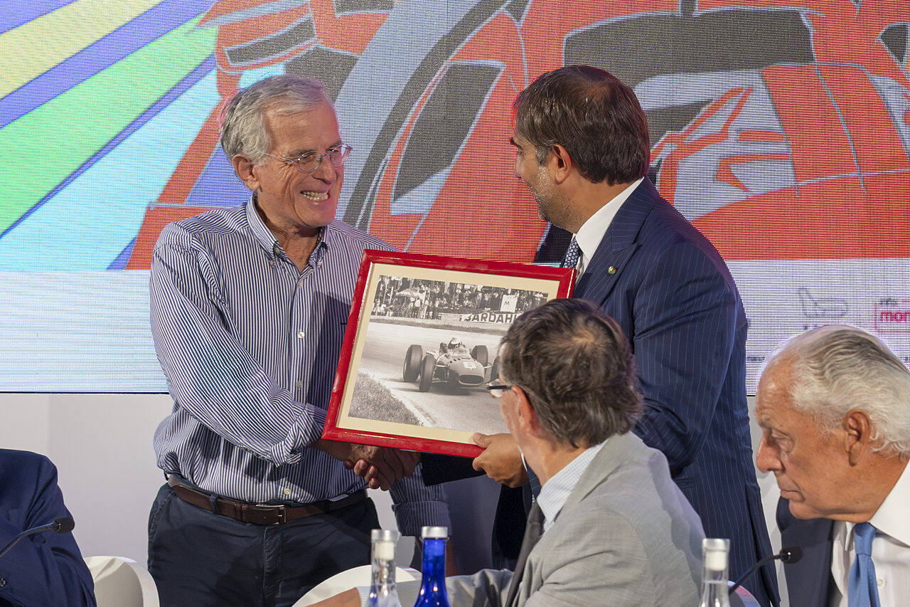 La premiazione del figlio di Scarfiotti