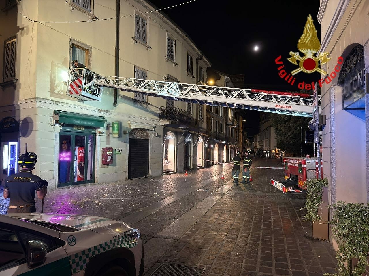 Monza, ecco il motivo dell'intervento dei Vigili del Fuoco in via Italia