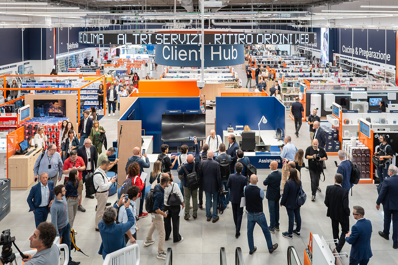 Unieuro Client Hub