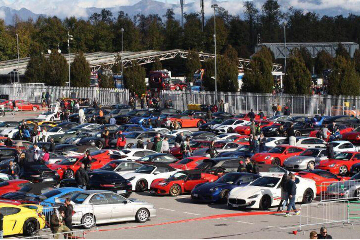 Il paddock durante la manifestazione