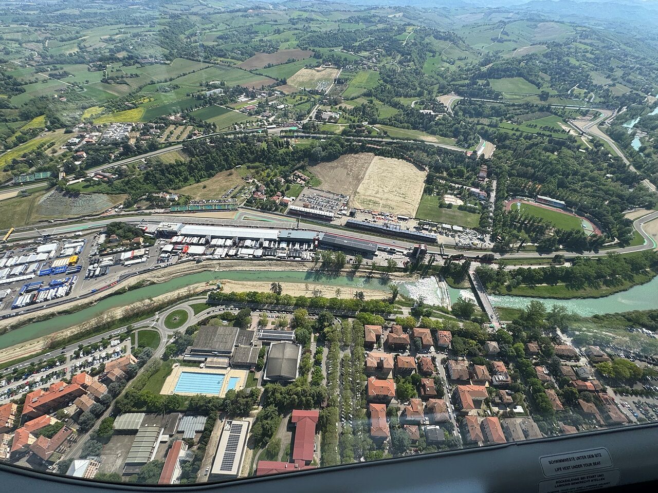 La vista sopra il circuito di Imola