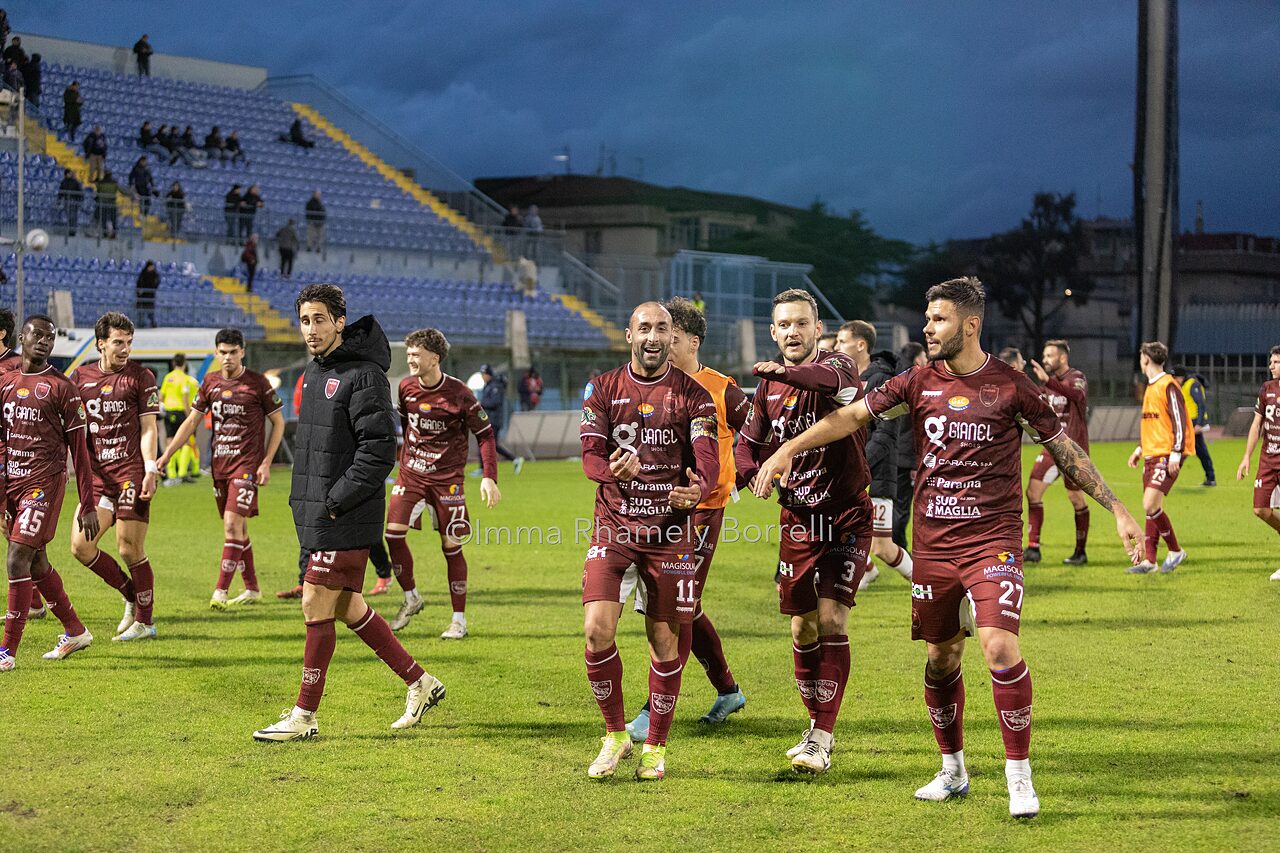 Nardò 0-1. Tabellino, classifica e resoconto del match. La bellezza di un gol al 91° in casa della capolista.