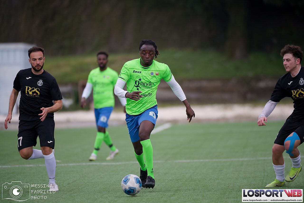 Aitna Pedara La Nazionale