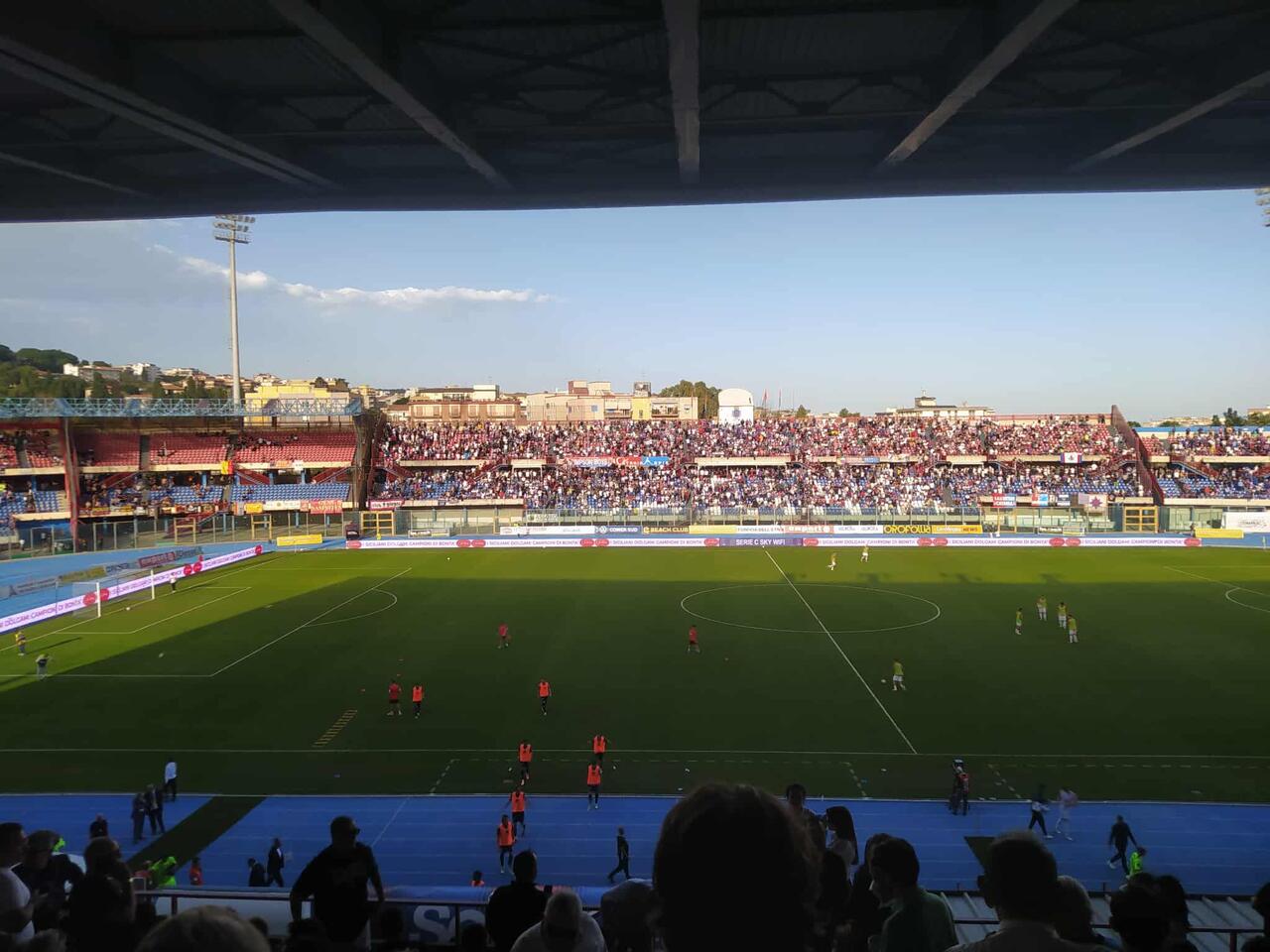 Catania-Benevento intervallo