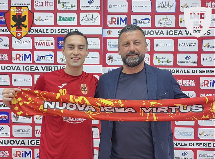 Sebastiano Longo e il DS Agatino Chiavaro - Fonte: Ufficio Stampa Nuova Igea Virtus