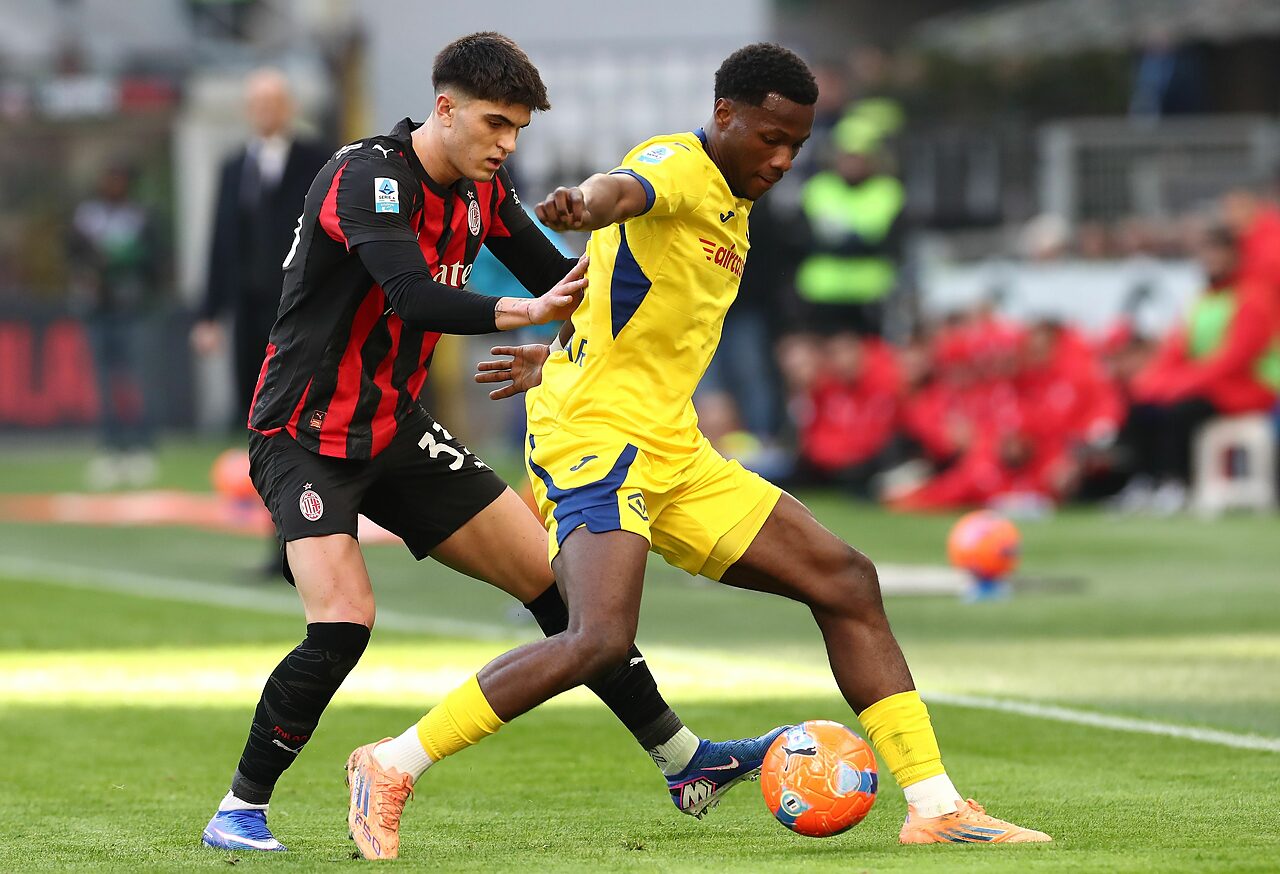 ✅ UFFICIALE | Verona, Daniel Oyegoke a titolo definitivo al Lincoln City