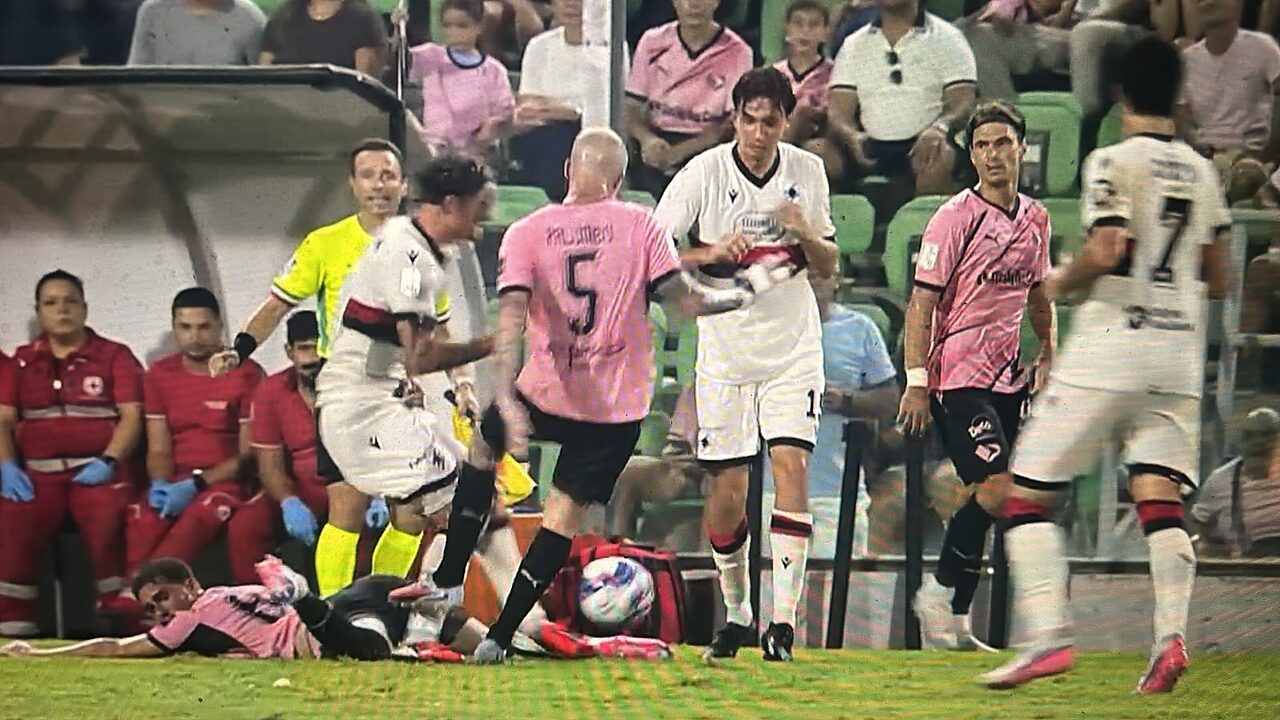 💥 Calvarese: "Manca un'ESPULSIONE per Palumbo! CALCIONE a Henderson, il VAR..."