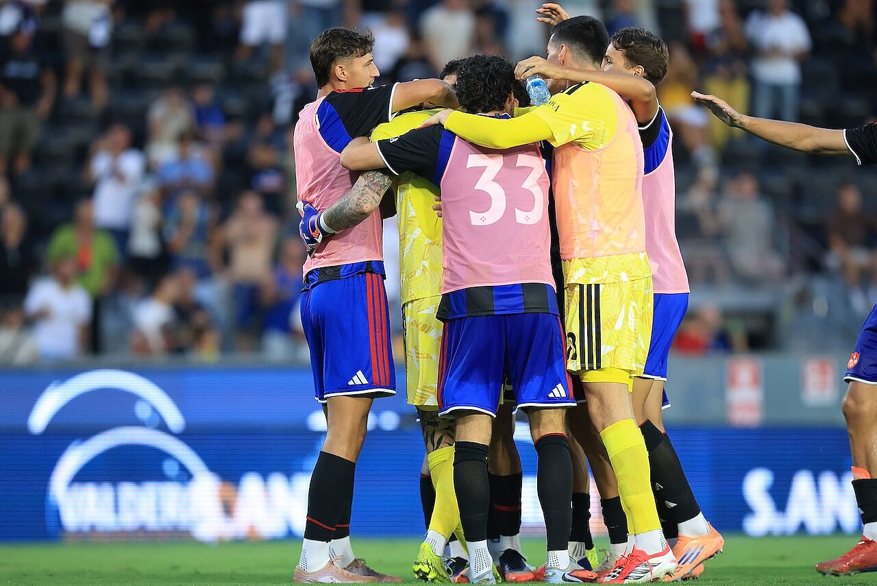 🤖 Chi sarà promosso in Serie A secondo l'AI? SORPRESA Pisa, Modena in finale playoff!