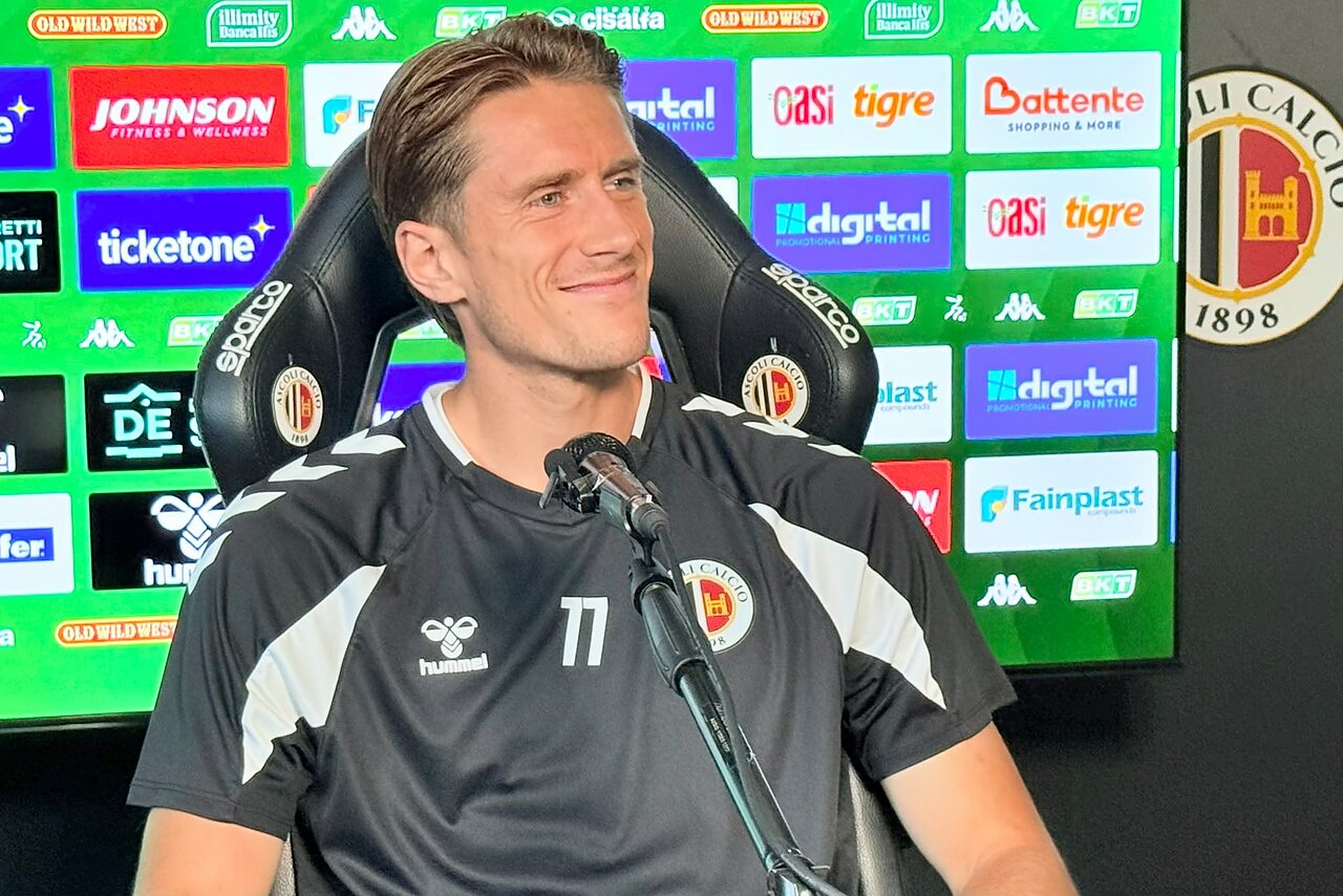 🎙️ Ascoli, Don Bolsius: "Il club mi ha dato questa bellissima occasione. Idolo? Ronaldinho"
