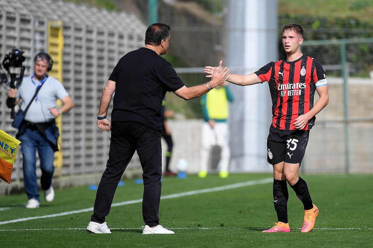 🔥 Calciomercato Avellino - SCOMMESSA di Aiello per l'attacco: in chiusura lo svincolato Scotti