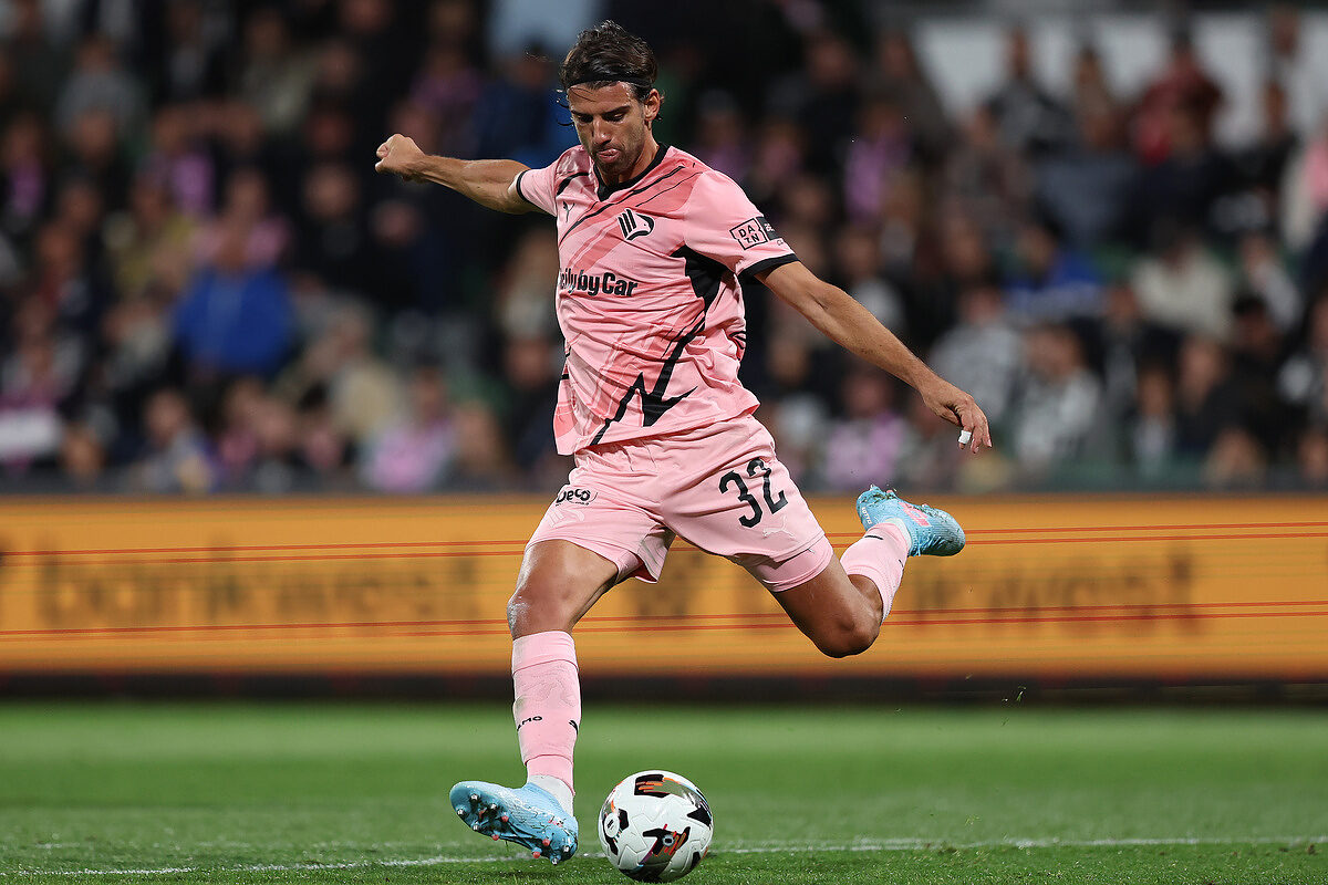 🗣️ Palermo, Ceccaroni: "I tifosi ci fanno SENTIRE in Serie A! Vavassori? Una scoperta, mi ha stupito..."