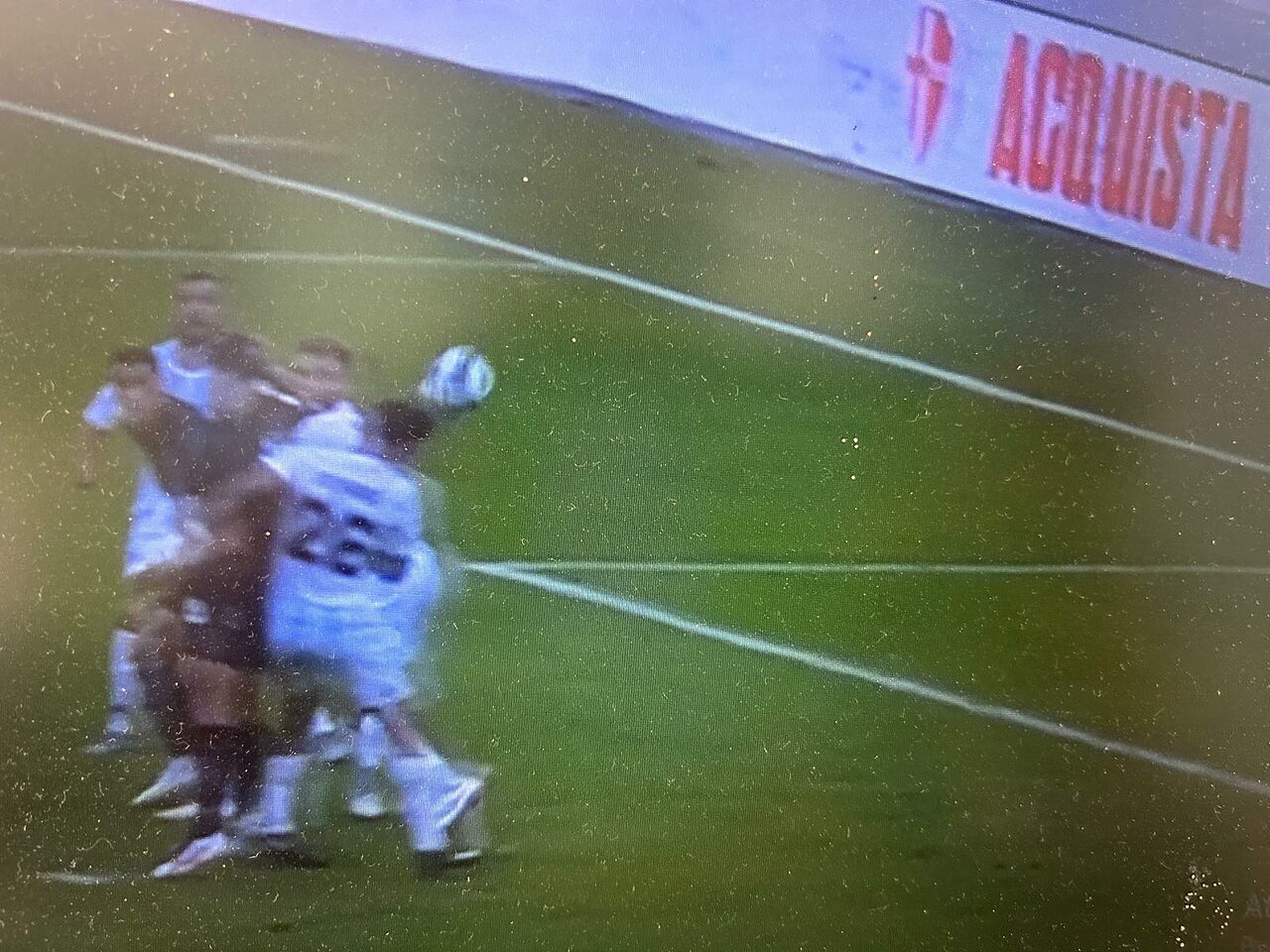 🤦🏻‍♂️ Entella, che sfortuna: autogol CLAMOROSO di Di Mario, 1-0 Padova