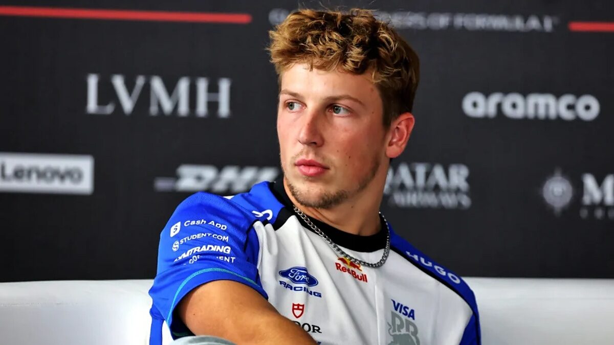 F1 Power Unit Liam Lawson Max Verstappen