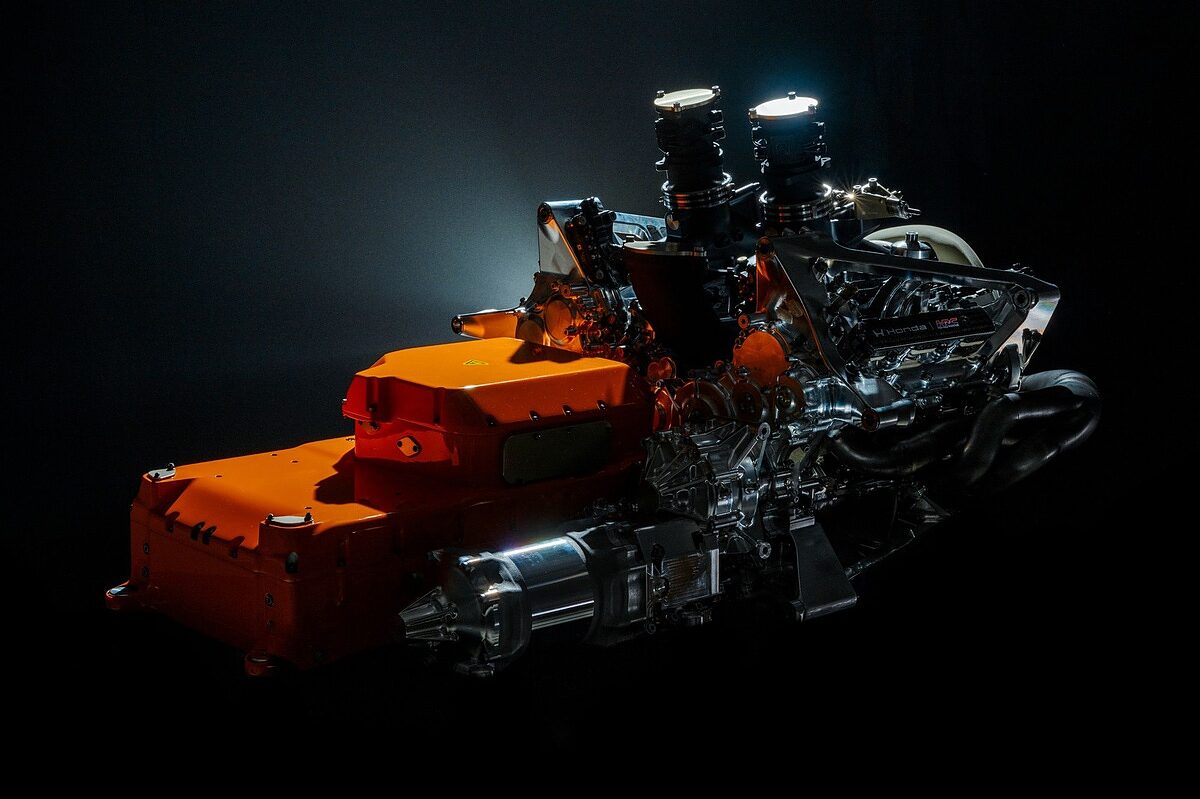 Aston Martin Honda