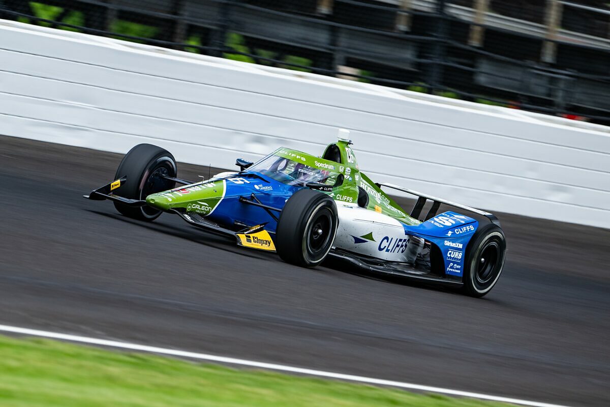 Castroneves secondo nel Day-3