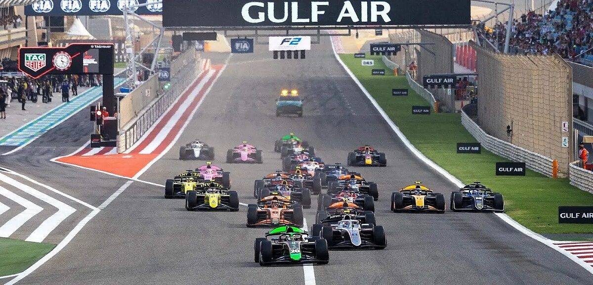 F2 F1