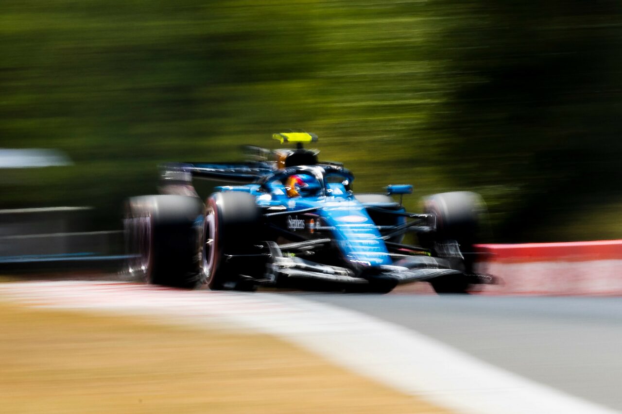 Carlos Sainz sulla W17