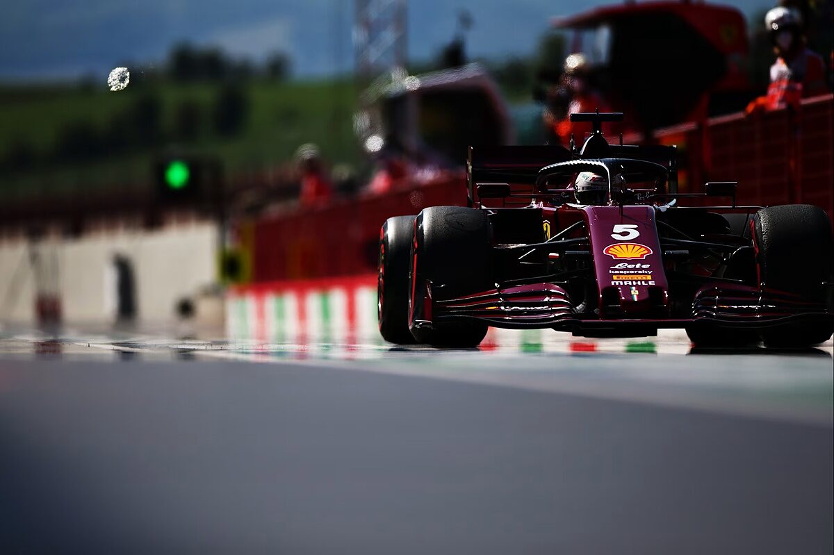 F1 Ferrari McLaren