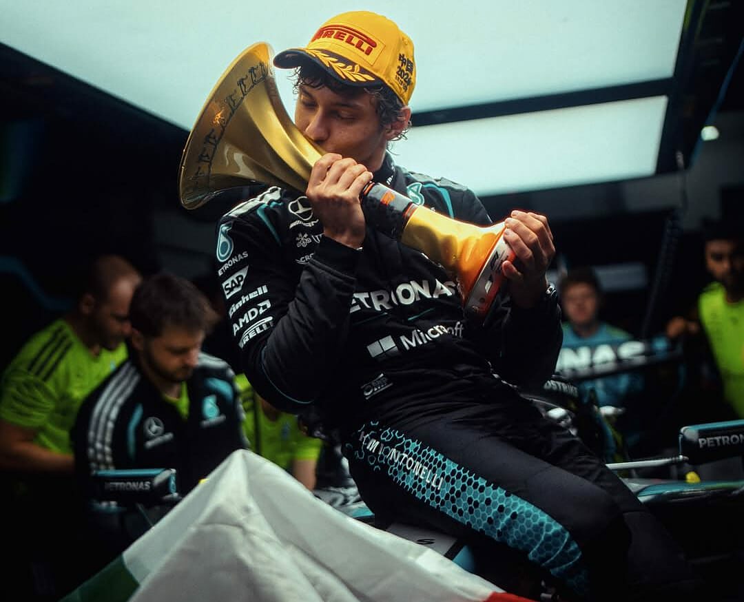 Kimi Antonelli dopo la vittoria al GP di Cina