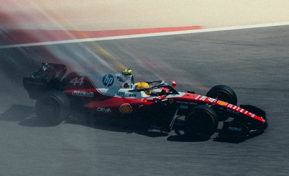 Lewis Hamilton Test Bahrain