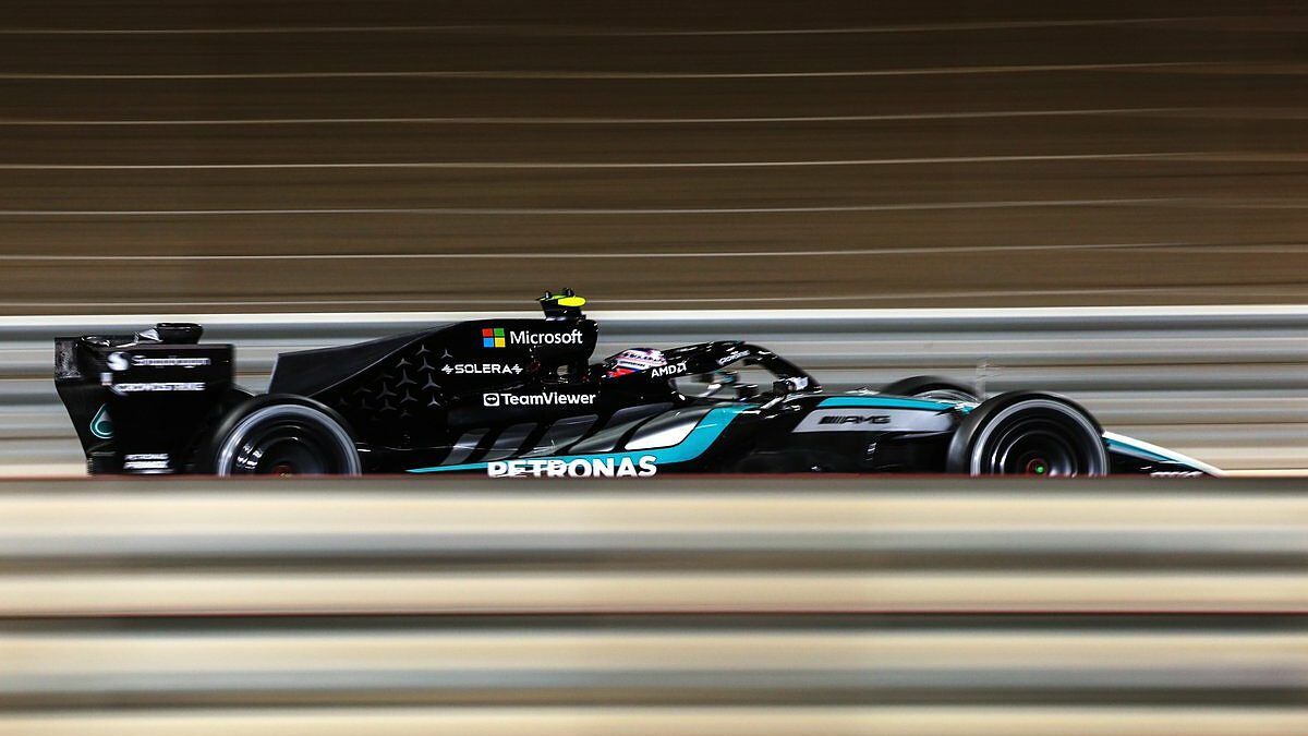 Mercedes W17 Bahrain