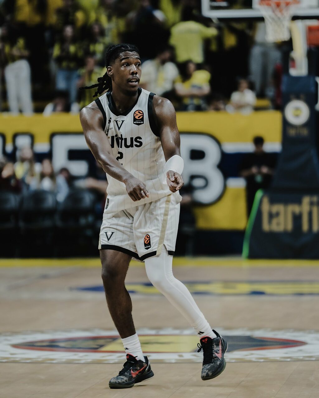 Marcus Carr all'esordio in Eurolega con la Virtus