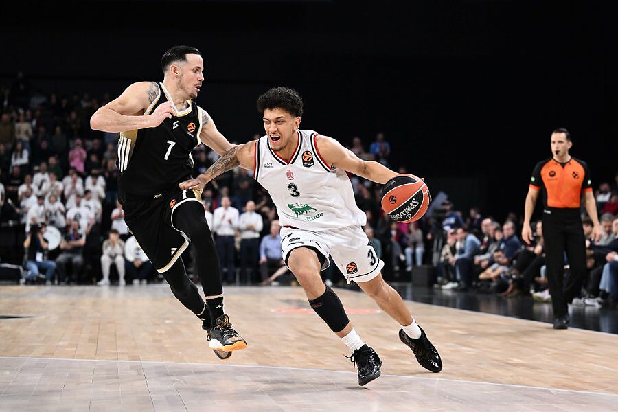 Ellis contro Huertel