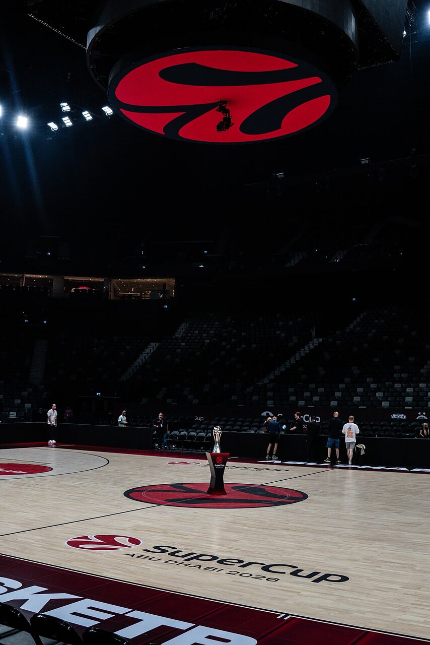 La Etihad Arena ospita la prima Supercoppa di Eurolega nella storia