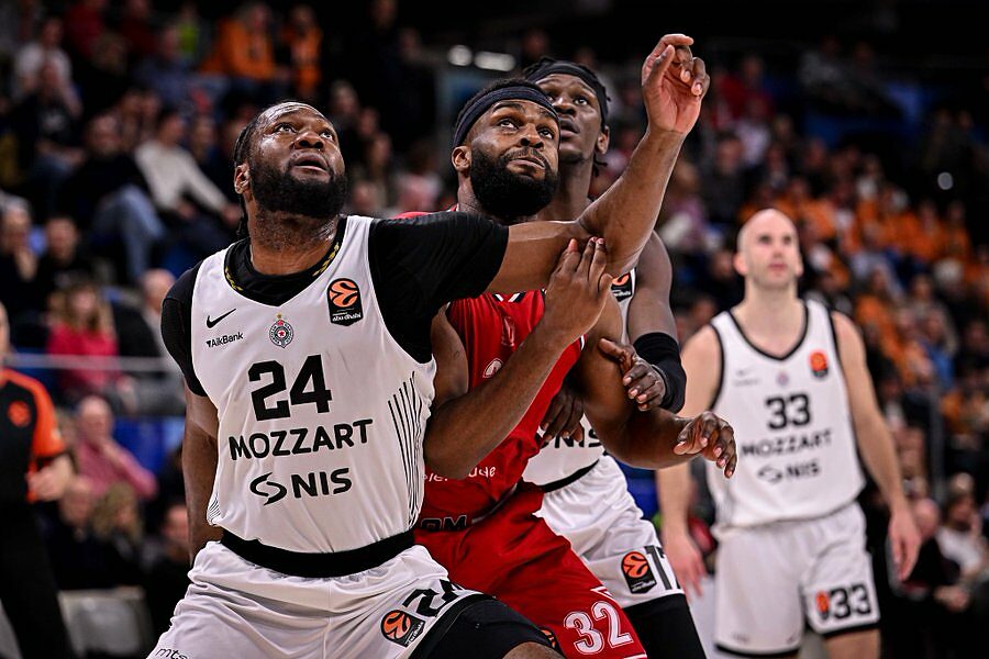 Lotta a rimbalzo tra Nebo e Fernando