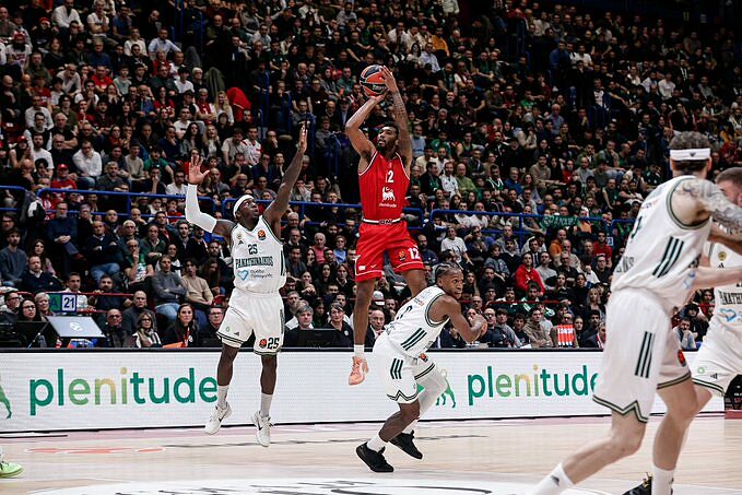 Armoni Brooks, letale dall'arco contro il Pana come in tante altre occasioni