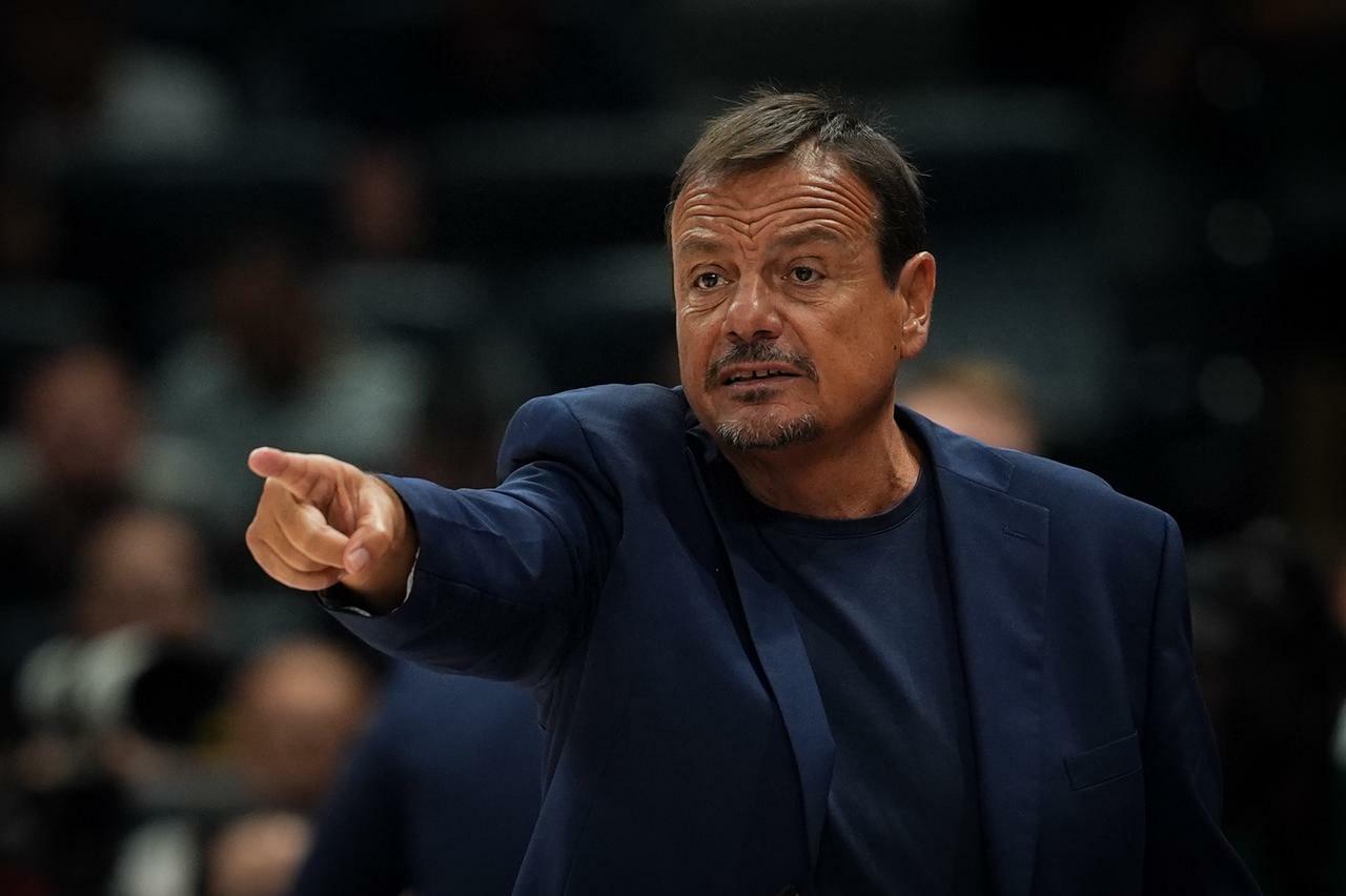 Ergin Ataman punta nuovamente il dito sulla sua squadra