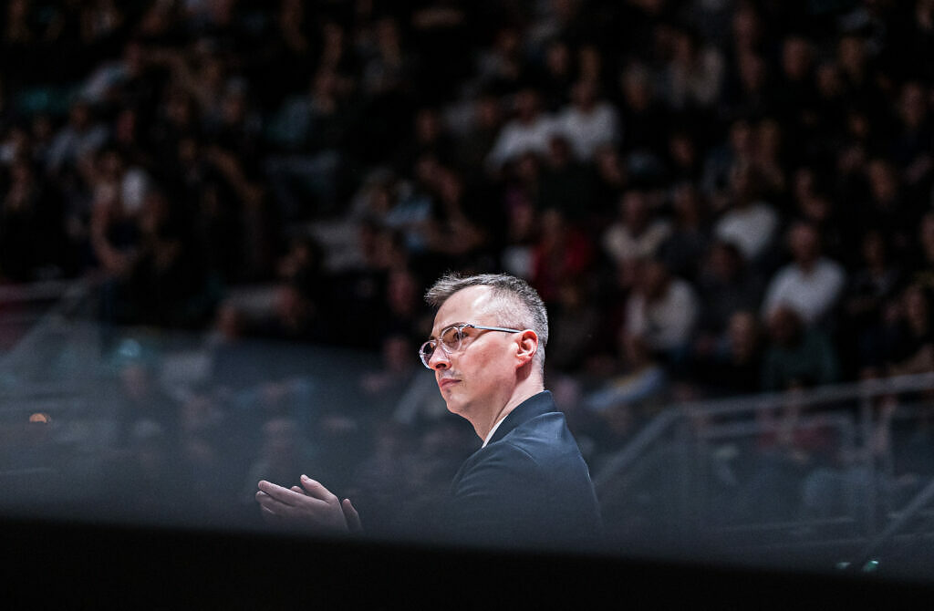 Nenad Jakovljevic allena la sua Virtus