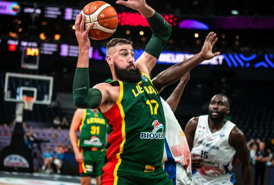 Valanciunas contro Gran Bretagna ad Eurobasket 2025