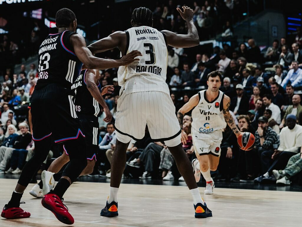 Tommaso Baldasso in azione con la Virtus