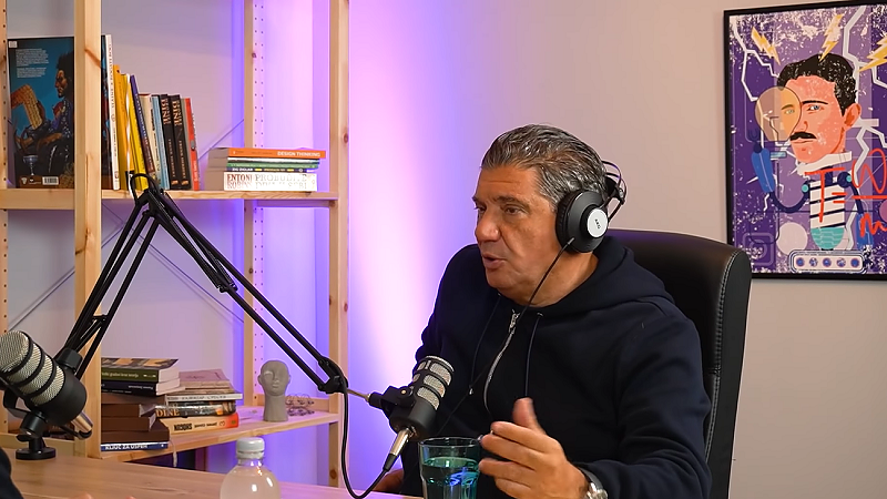 Misko Raznatovic, pro o contro Obradovic?