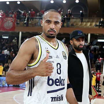 La soddisfazione di Horton-Tucker dopo la vittoria al PalaLido