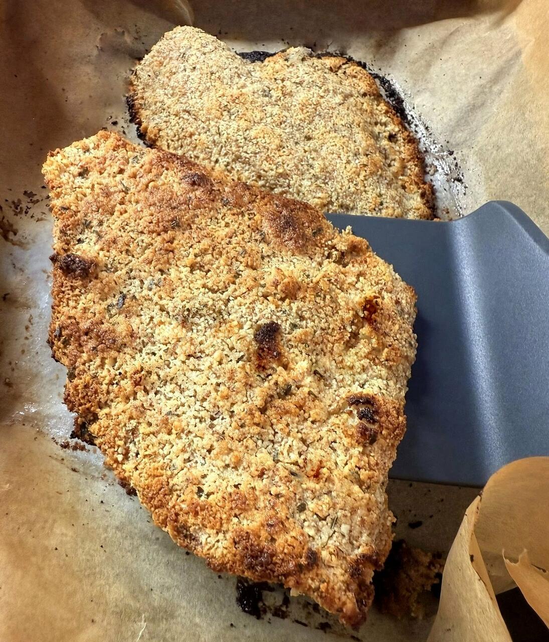 Keto cotolette di platessa al forno croccanti