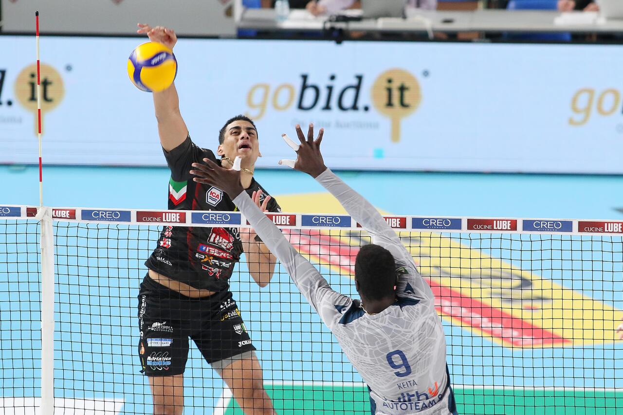 Superlega: Civitanova lotta contro una Verona tenace. Tre punti d'oro in rimonta, Gabi Garcia MVP