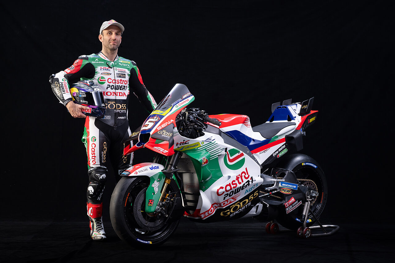 johann zarco con la nuova moto castrol honda LCR