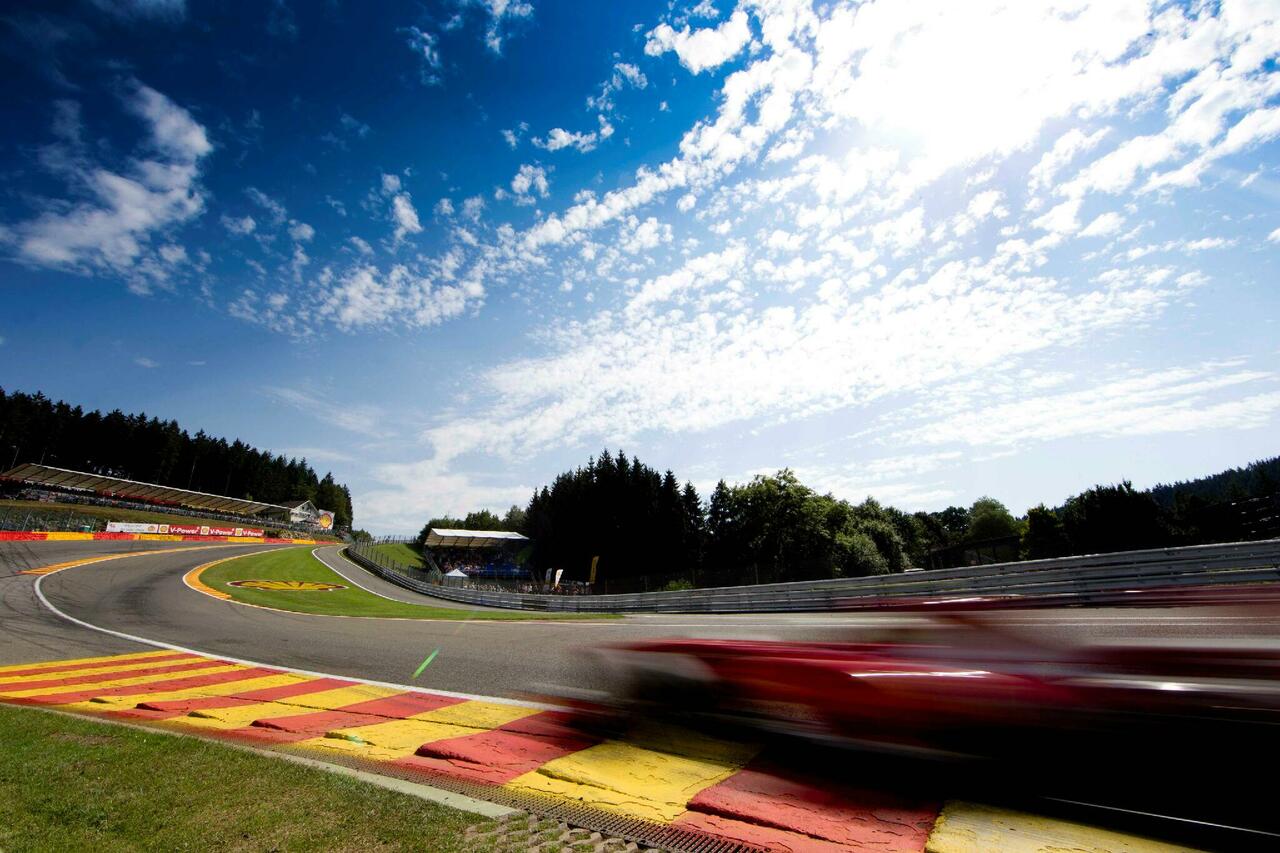 Eau Rouge Raidillon Ferrari F1 GP Belgio 2013